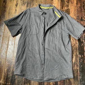 Arcteryx Men's SS Button down shirt - Medium